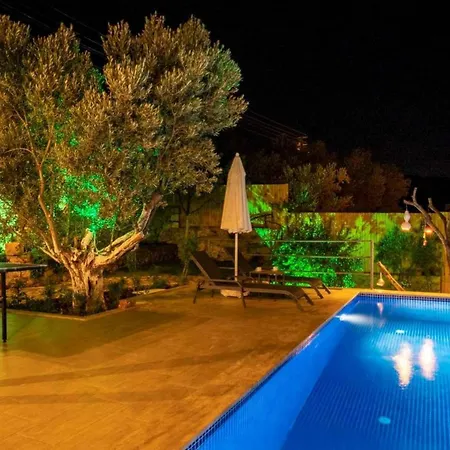 Villa Ulugol 2 Bedroom - 7647